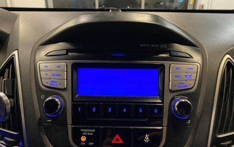 Hyundai ix35 I рестайлинг, 2012 год, 995 000 рублей, 14 фотография