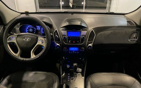 Hyundai ix35 I рестайлинг, 2012 год, 995 000 рублей, 9 фотография