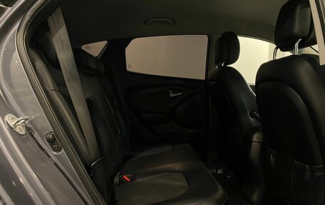 Hyundai ix35 I рестайлинг, 2012 год, 995 000 рублей, 17 фотография