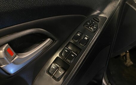 Hyundai ix35 I рестайлинг, 2012 год, 995 000 рублей, 21 фотография