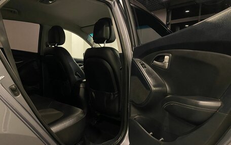 Hyundai ix35 I рестайлинг, 2012 год, 995 000 рублей, 25 фотография