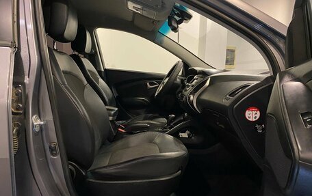 Hyundai ix35 I рестайлинг, 2012 год, 995 000 рублей, 28 фотография