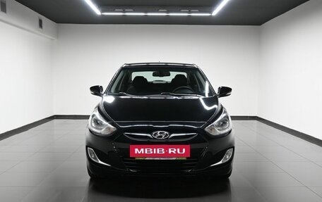 Hyundai Solaris II рестайлинг, 2012 год, 795 000 рублей, 3 фотография
