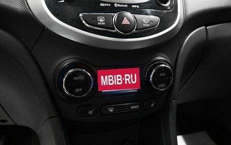 Hyundai Solaris II рестайлинг, 2012 год, 795 000 рублей, 16 фотография