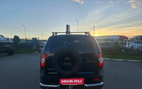 Chevrolet Niva I рестайлинг, 2018 год, 549 000 рублей, 5 фотография