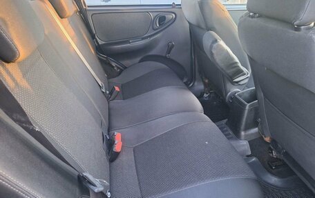 Chevrolet Niva I рестайлинг, 2018 год, 549 000 рублей, 13 фотография