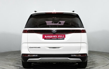 KIA Carnival, 2021 год, 3 799 700 рублей, 6 фотография