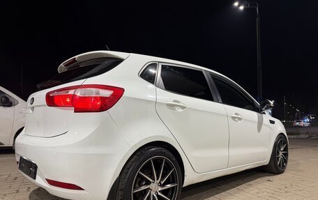 KIA Rio III рестайлинг, 2013 год, 650 000 рублей, 8 фотография