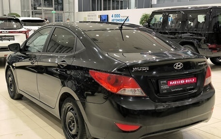 Hyundai Solaris II рестайлинг, 2013 год, 650 000 рублей, 11 фотография