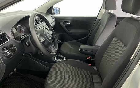 Volkswagen Polo VI (EU Market), 2010 год, 848 000 рублей, 4 фотография