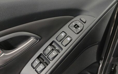 Hyundai ix35 I рестайлинг, 2012 год, 1 270 000 рублей, 20 фотография