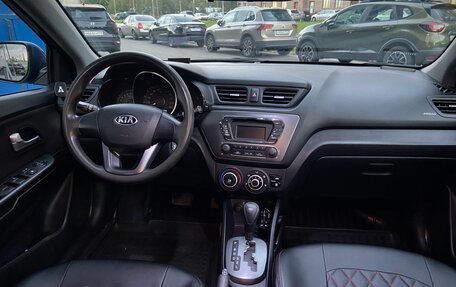 KIA Rio III рестайлинг, 2013 год, 1 100 000 рублей, 16 фотография