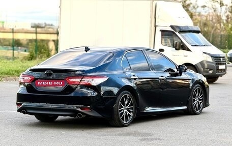 Toyota Camry, 2018 год, 2 400 000 рублей, 8 фотография