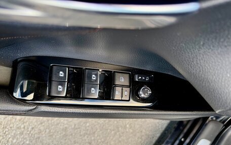 Toyota Camry, 2018 год, 2 400 000 рублей, 20 фотография