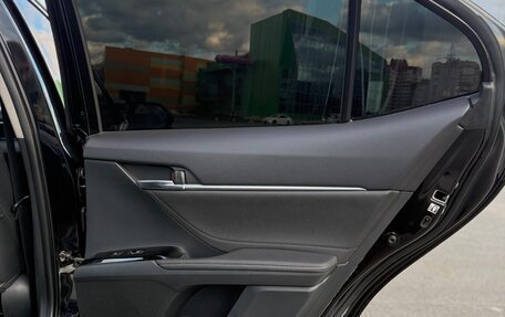 Toyota Camry, 2018 год, 2 400 000 рублей, 31 фотография