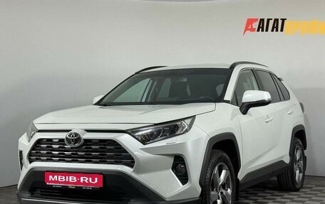 Toyota RAV4, 2020 год, 3 590 000 рублей, 1 фотография