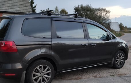 SEAT Alhambra II рестайлинг, 2014 год, 2 400 000 рублей, 4 фотография