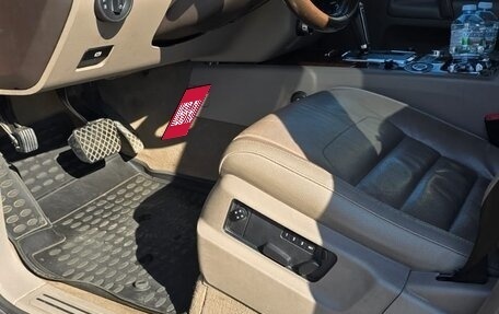 Volkswagen Touareg III, 2007 год, 1 100 000 рублей, 9 фотография