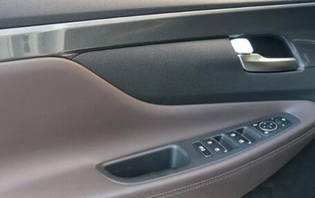 Hyundai Santa Fe IV, 2021 год, 2 800 000 рублей, 10 фотография