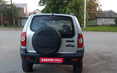 Chevrolet Niva I рестайлинг, 2009 год, 430 000 рублей, 6 фотография