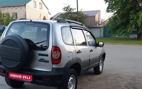 Chevrolet Niva I рестайлинг, 2009 год, 430 000 рублей, 4 фотография