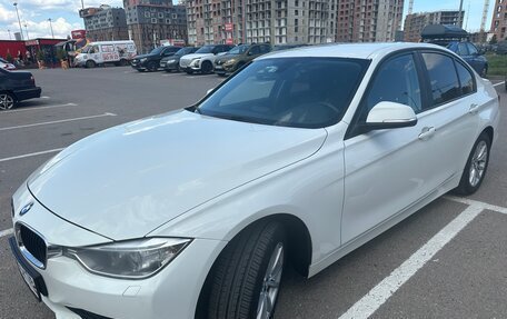 BMW 3 серия, 2014 год, 1 350 000 рублей, 9 фотография