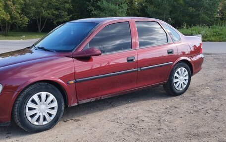 Opel Vectra B рестайлинг, 1998 год, 220 000 рублей, 5 фотография