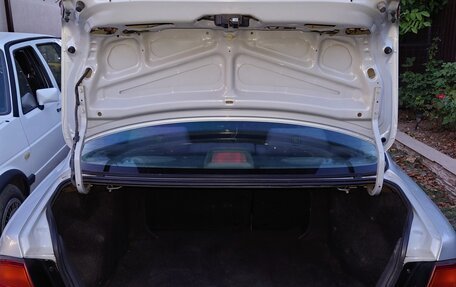 Mazda 323, 1997 год, 240 000 рублей, 9 фотография