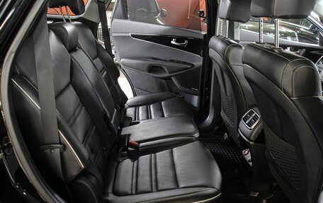 KIA Sorento III Prime рестайлинг, 2019 год, 2 998 000 рублей, 12 фотография