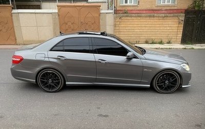 Mercedes-Benz E-Класс, 2010 год, 1 695 000 рублей, 1 фотография