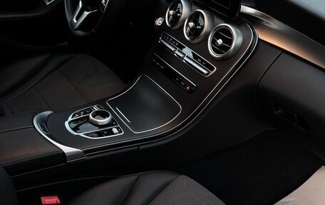 Mercedes-Benz C-Класс, 2019 год, 3 150 000 рублей, 7 фотография