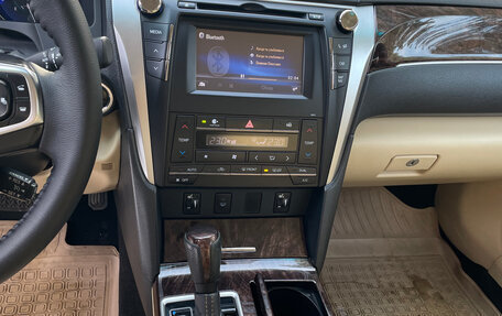 Toyota Camry, 2016 год, 2 200 000 рублей, 9 фотография