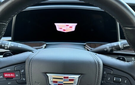 Cadillac Escalade V, 2021 год, 9 999 000 рублей, 22 фотография