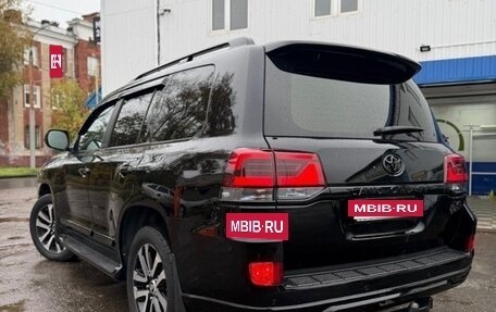 Toyota Land Cruiser 200, 2018 год, 6 700 000 рублей, 13 фотография