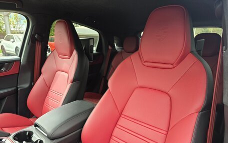 Porsche Cayenne III, 2025 год, 31 390 000 рублей, 10 фотография