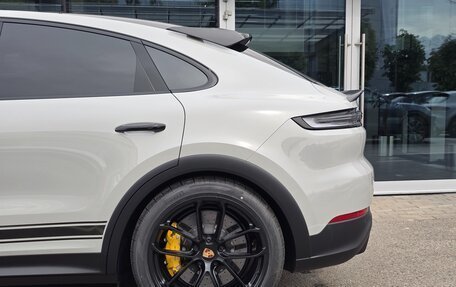 Porsche Cayenne III, 2025 год, 31 390 000 рублей, 26 фотография