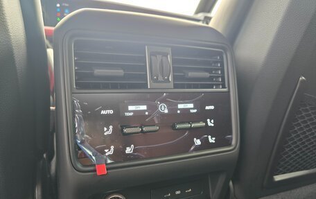 Porsche Cayenne III, 2025 год, 31 390 000 рублей, 21 фотография