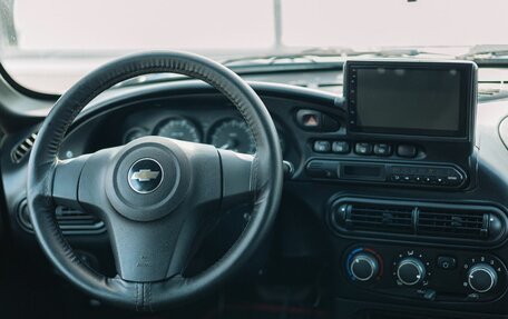 Chevrolet Niva I рестайлинг, 2018 год, 657 000 рублей, 10 фотография
