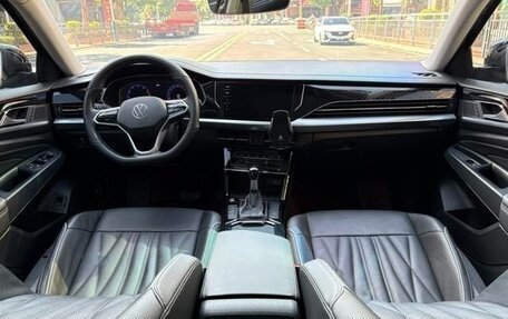 Volkswagen Passat B8 рестайлинг, 2021 год, 1 850 000 рублей, 13 фотография