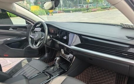 Volkswagen Passat B8 рестайлинг, 2021 год, 1 850 000 рублей, 9 фотография