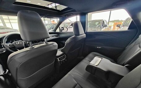 Lexus RX IV рестайлинг, 2025 год, 7 999 000 рублей, 9 фотография