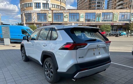 Toyota RAV4, 2025 год, 4 290 000 рублей, 7 фотография