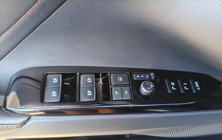 Toyota Camry, 2019 год, 2 650 000 рублей, 15 фотография
