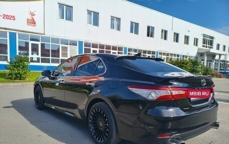 Toyota Camry, 2019 год, 2 650 000 рублей, 22 фотография