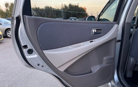 Nissan Tino, 1999 год, 497 000 рублей, 17 фотография