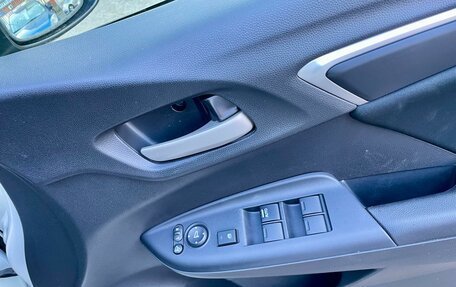 Honda Fit III, 2014 год, 1 059 000 рублей, 12 фотография
