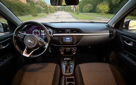 KIA Rio IV, 2018 год, 1 300 000 рублей, 13 фотография