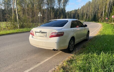 Toyota Camry, 2010 год, 800 000 рублей, 5 фотография