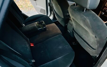 Ford Focus II рестайлинг, 2008 год, 499 000 рублей, 18 фотография