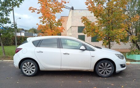 Opel Astra J, 2012 год, 710 000 рублей, 3 фотография